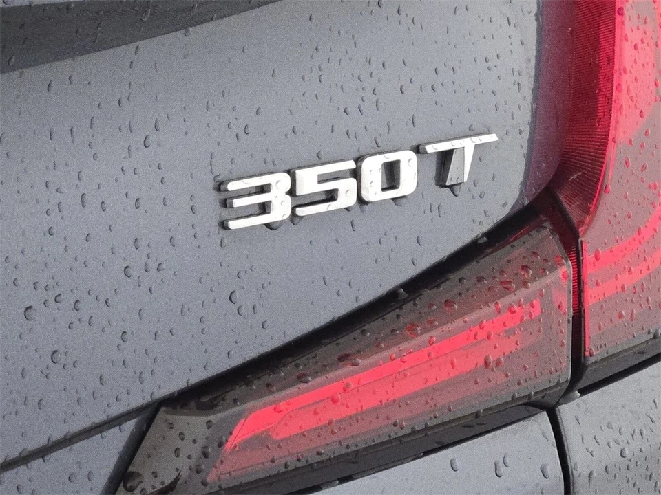 2021 Cadillac XT4 - Image 11 of 21