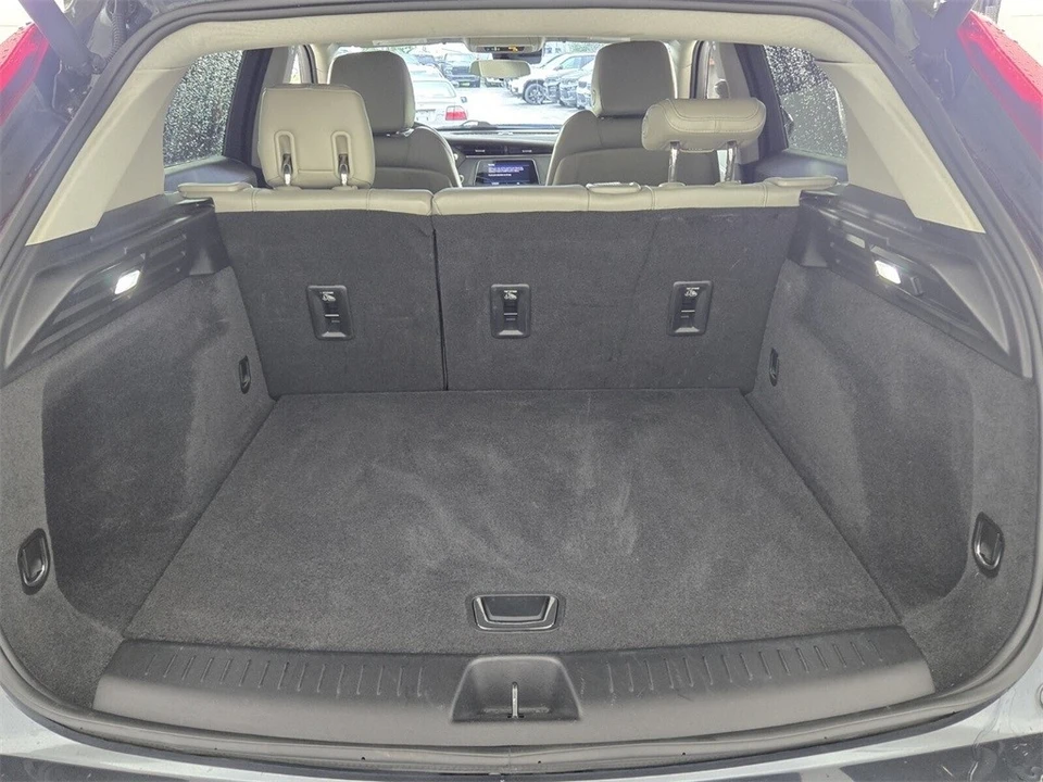 2021 Cadillac XT4 - Image 13 of 21