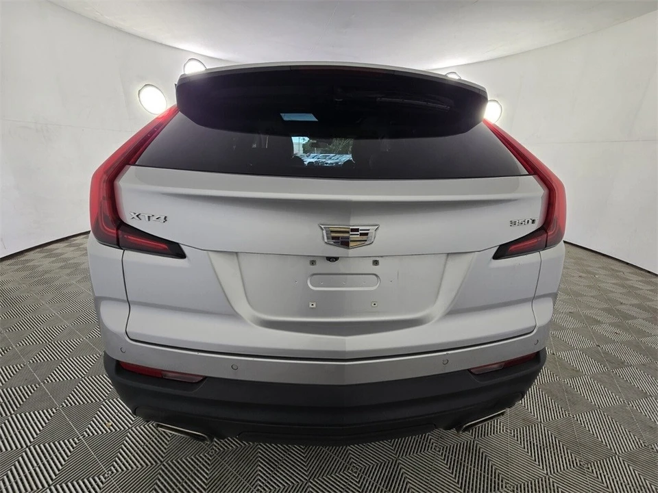 2021 Cadillac XT4 - Image 11 of 12