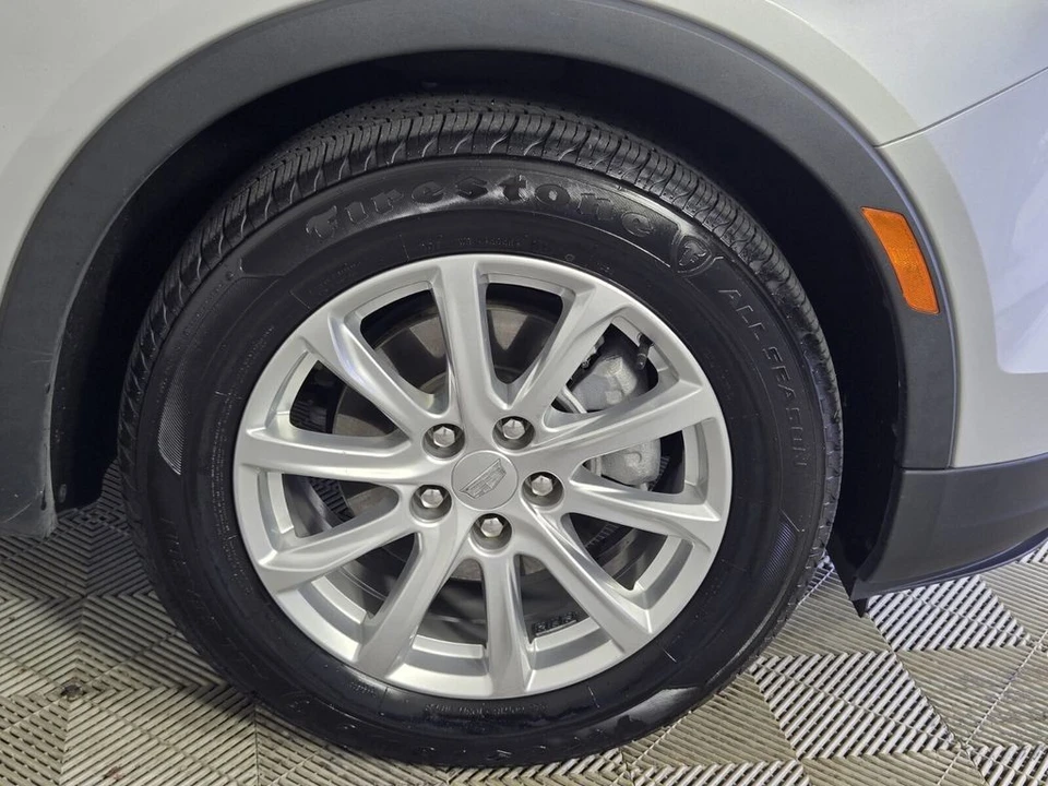 2021 Cadillac XT4 - Image 17 of 21