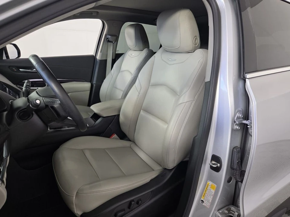2021 Cadillac XT4 - Image 6 of 21