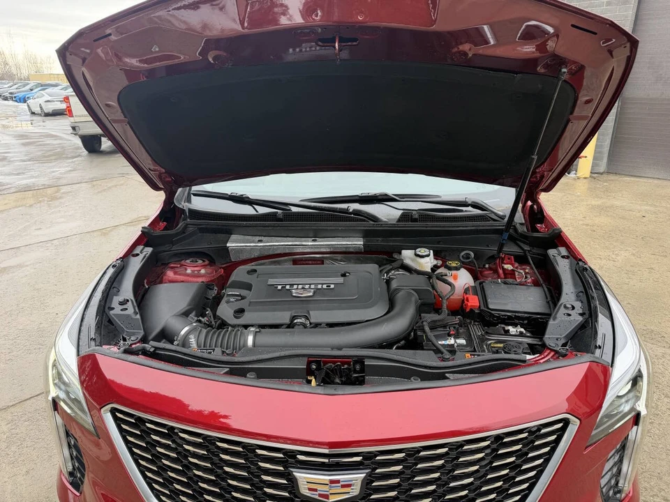 2021 Cadillac XT4 - Image 18 of 21