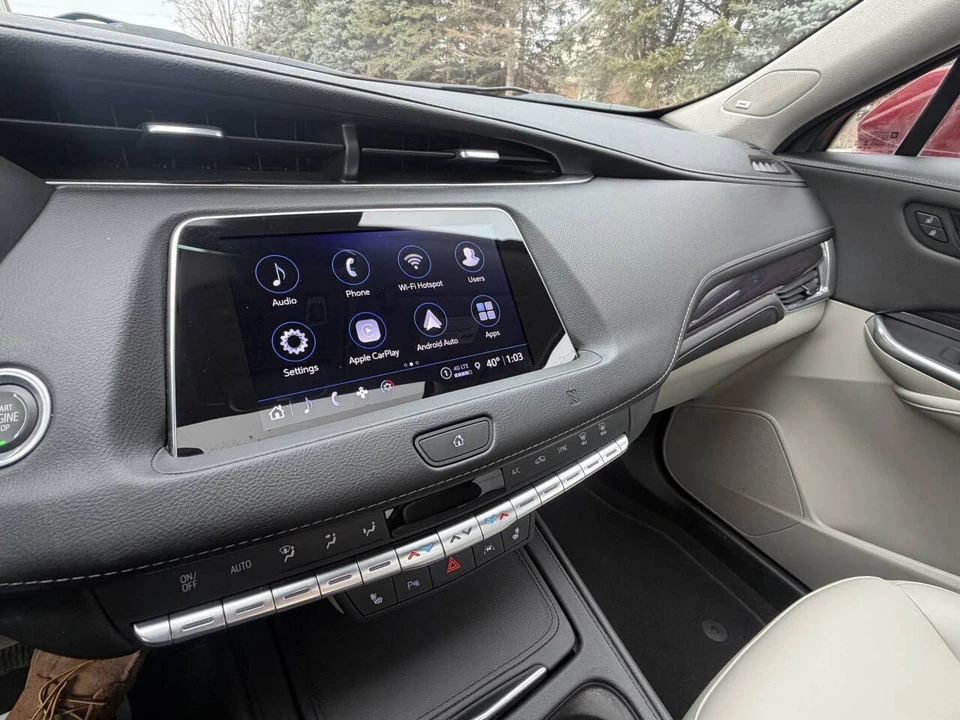 2021 Cadillac XT4 - Image 10 of 21