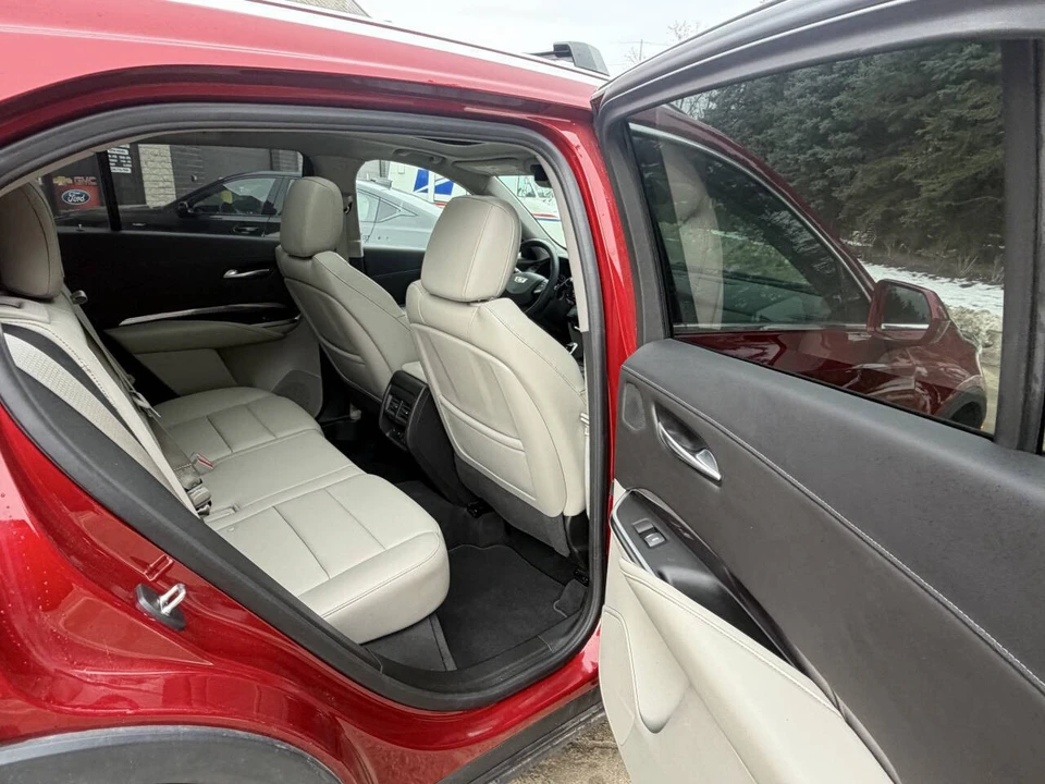 2021 Cadillac XT4 - Image 14 of 21