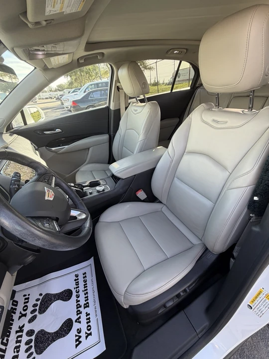 2021 Cadillac XT4 - Image 12 of 16