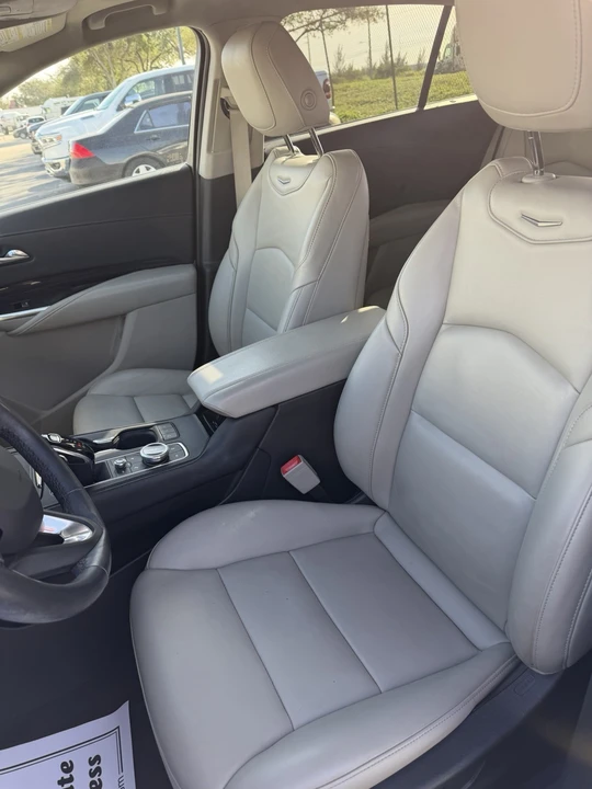 2021 Cadillac XT4 - Image 13 of 16