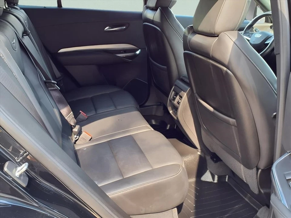 2021 Cadillac XT4 - Image 18 of 21