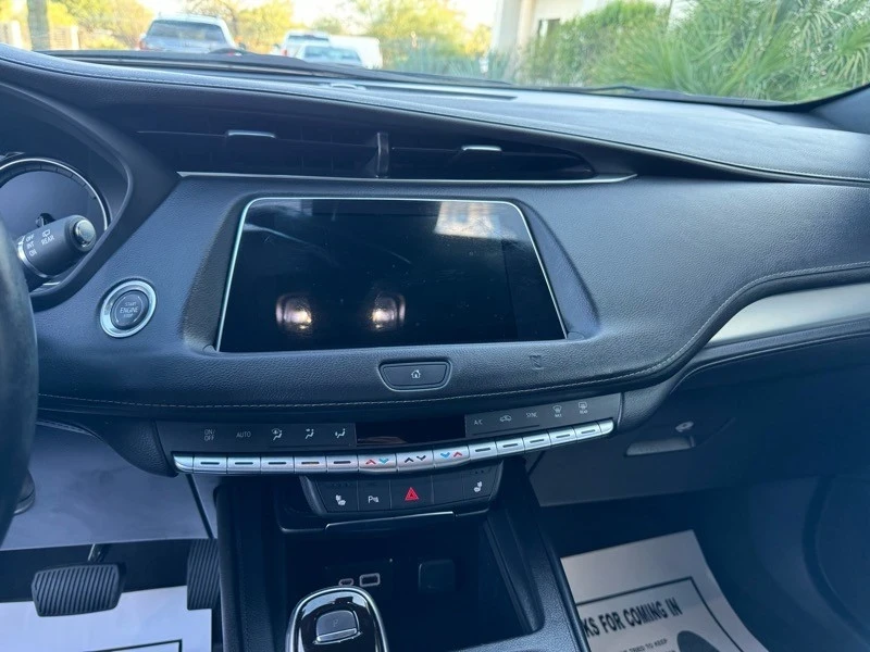 2021 Cadillac XT4 - Image 11 of 21