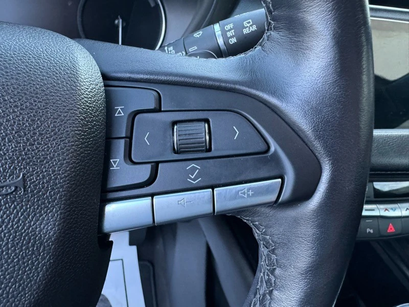 2021 Cadillac XT4 - Image 18 of 21