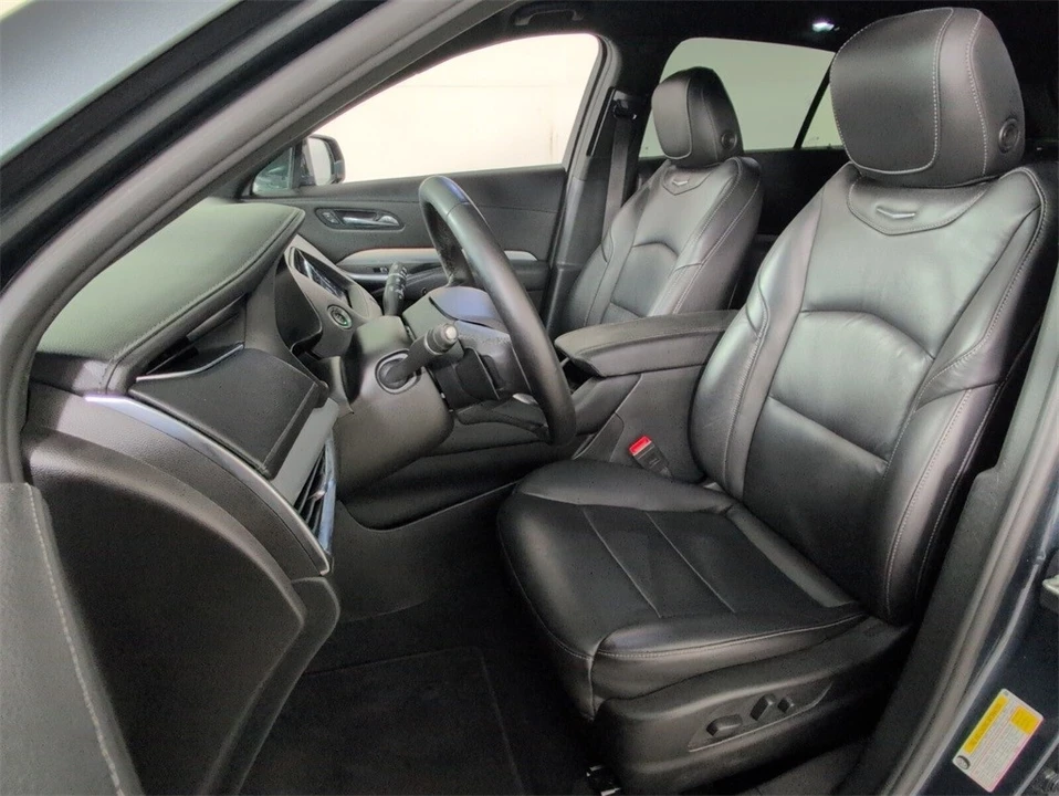 2021 Cadillac XT4 - Image 5 of 12