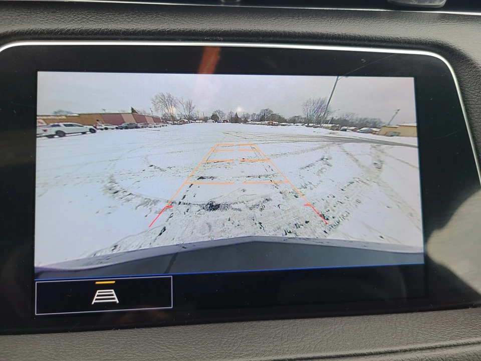 2021 Cadillac XT4 - Image 19 of 21