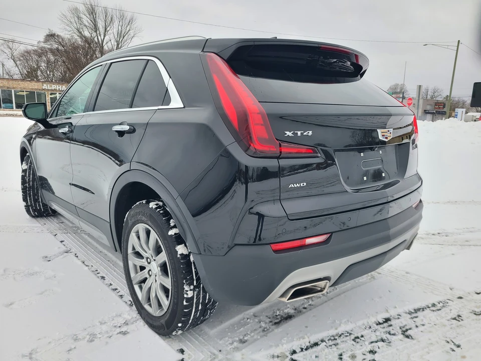 2021 Cadillac XT4 - Image 3 of 21