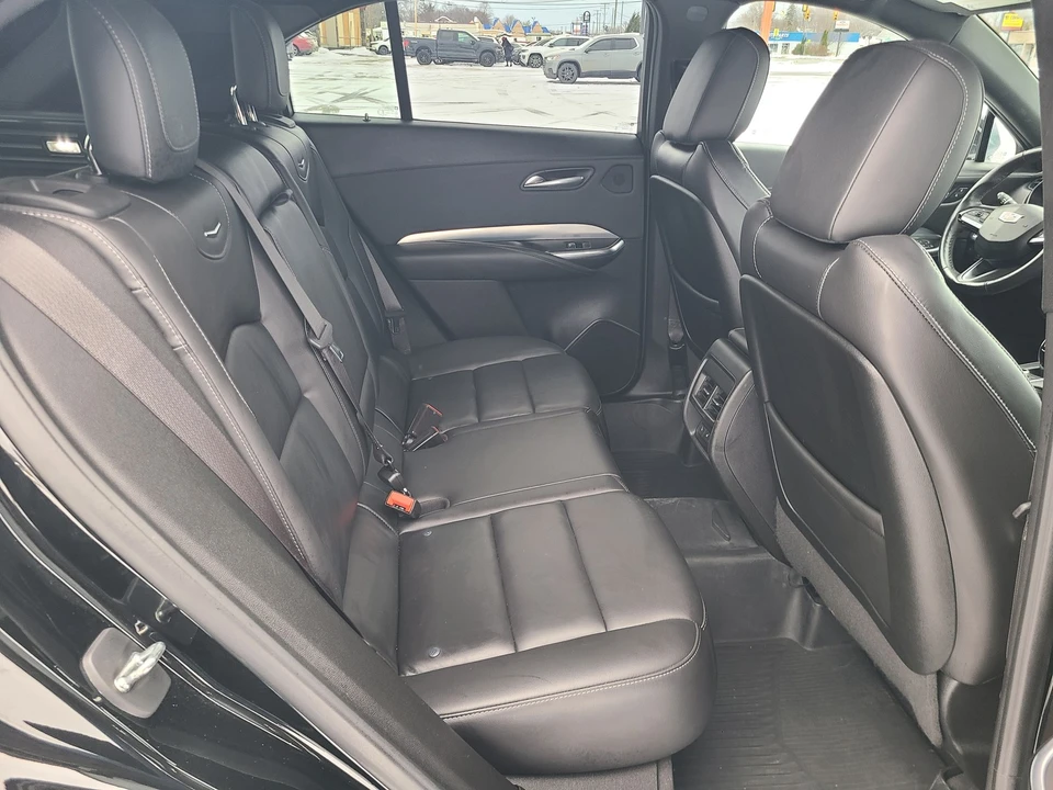 2021 Cadillac XT4 - Image 14 of 21