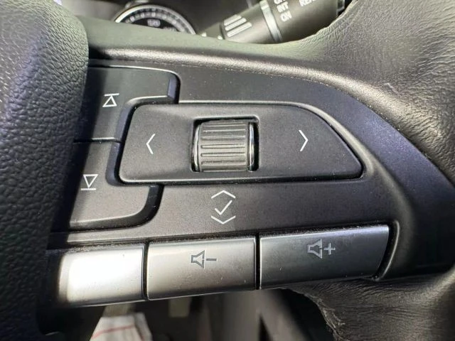 2021 Cadillac XT4 - Image 17 of 21