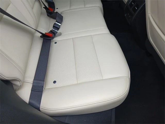 2021 Cadillac XT4 - Image 19 of 21