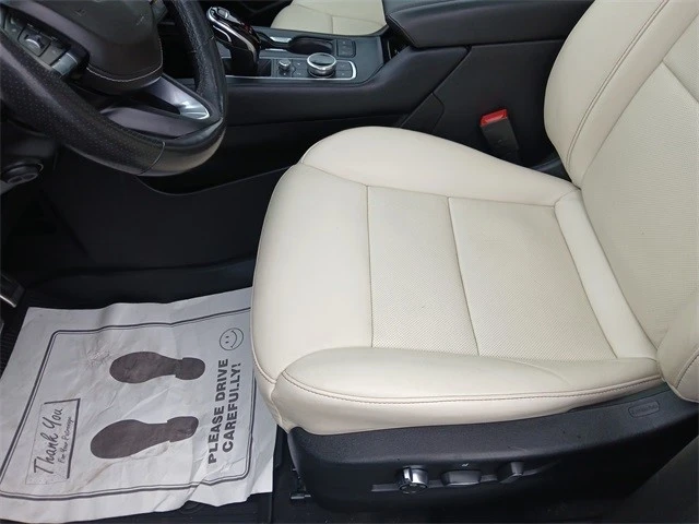 2021 Cadillac XT4 - Image 12 of 21
