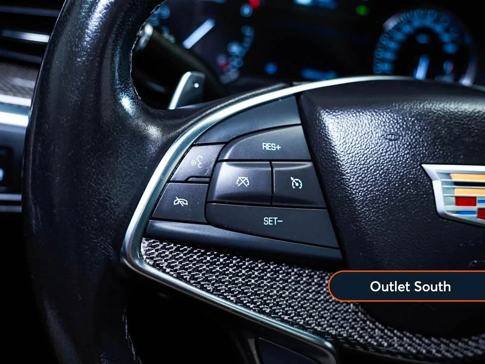 2021 Cadillac XT5 - Image 16 of 19