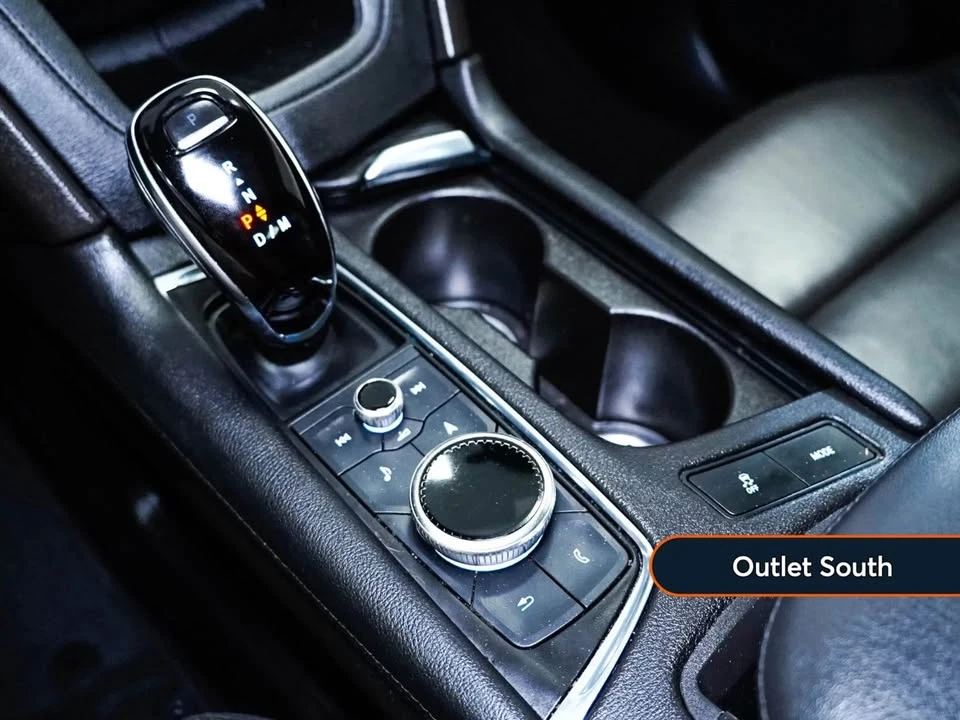 2021 Cadillac XT5 - Image 14 of 19