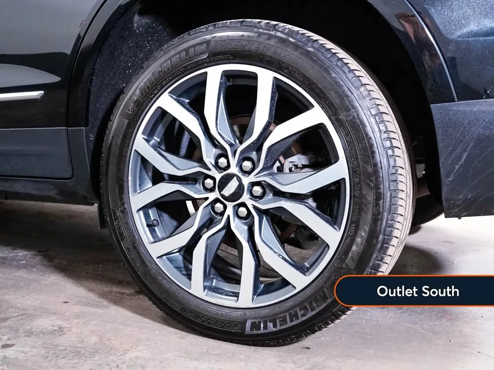 2021 Cadillac XT5 - Image 7 of 19
