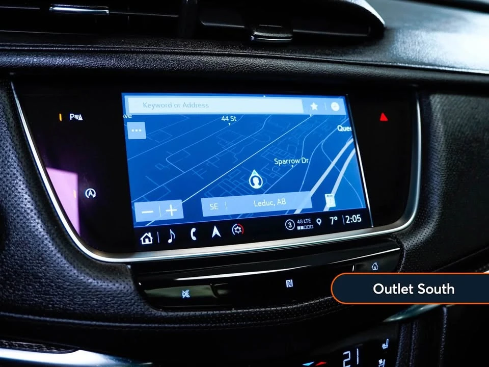 2021 Cadillac XT5 - Image 15 of 19