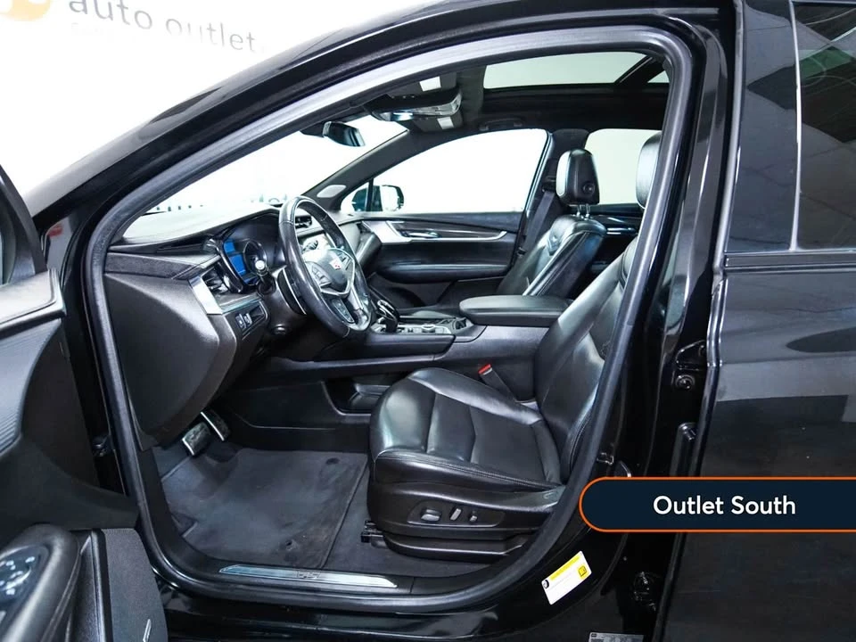 2021 Cadillac XT5 - Image 11 of 19