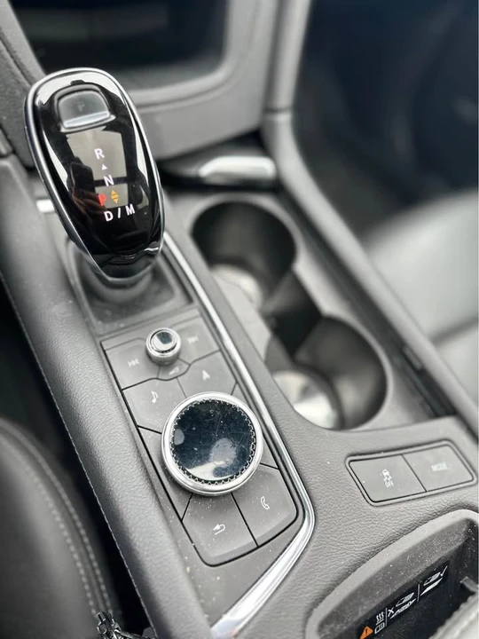 2021 Cadillac XT5 - Image 8 of 10