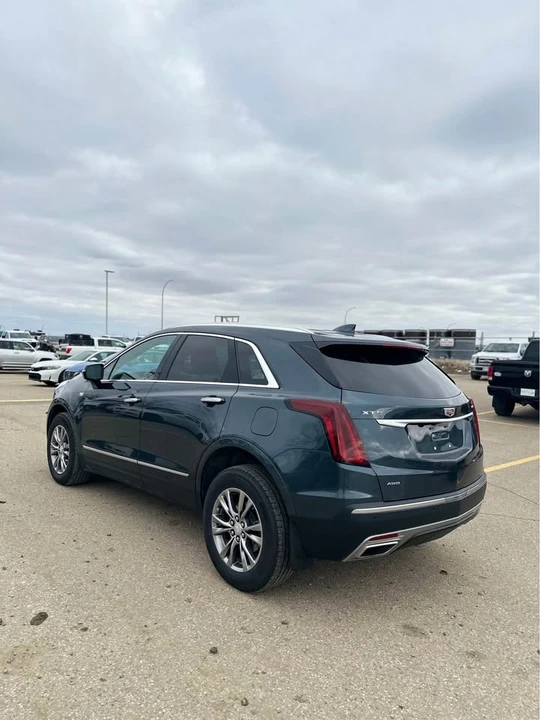 2021 Cadillac XT5 - Image 4 of 10