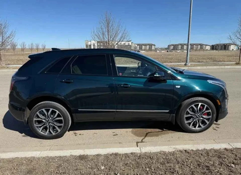 2021 Cadillac XT5 - Image 3 of 9