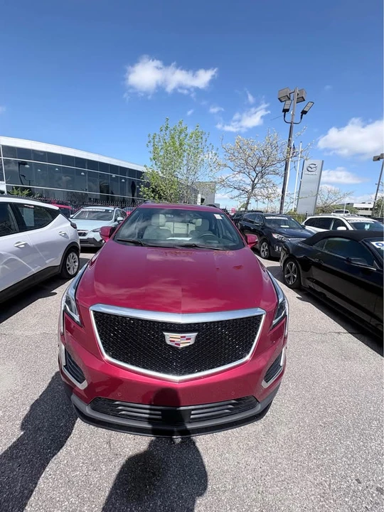 2021 Cadillac XT5 - Image 2 of 7