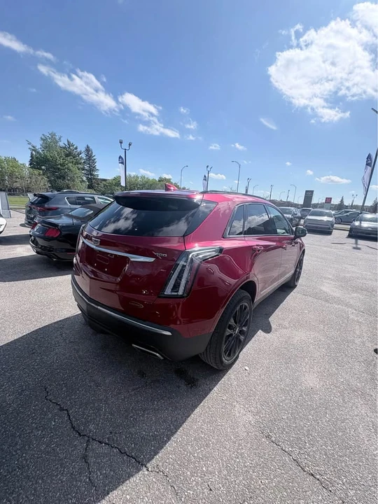 2021 Cadillac XT5 - Image 3 of 7