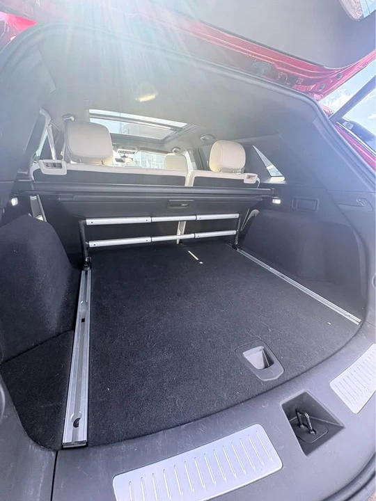 2021 Cadillac XT5 - Image 6 of 7