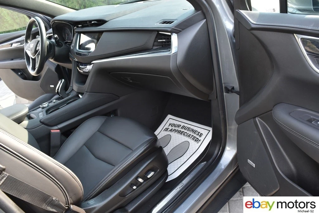 2021 Cadillac XT5 - Image 16 of 21