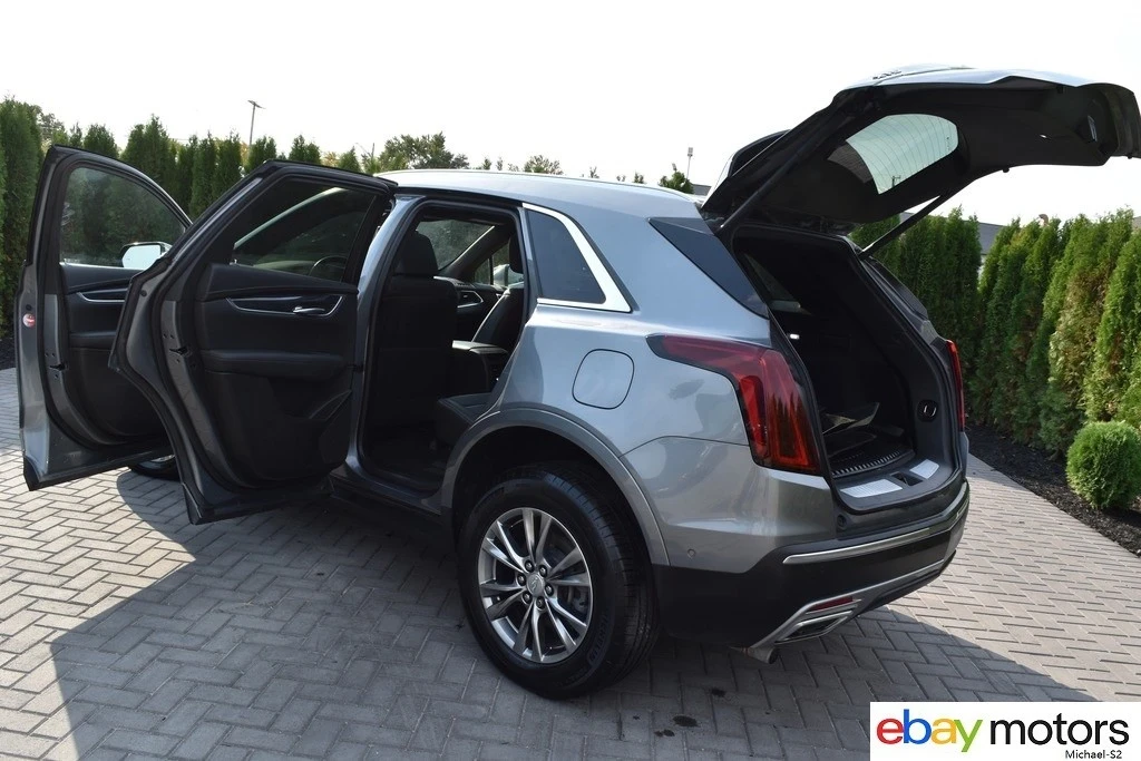 2021 Cadillac XT5 - Image 18 of 21