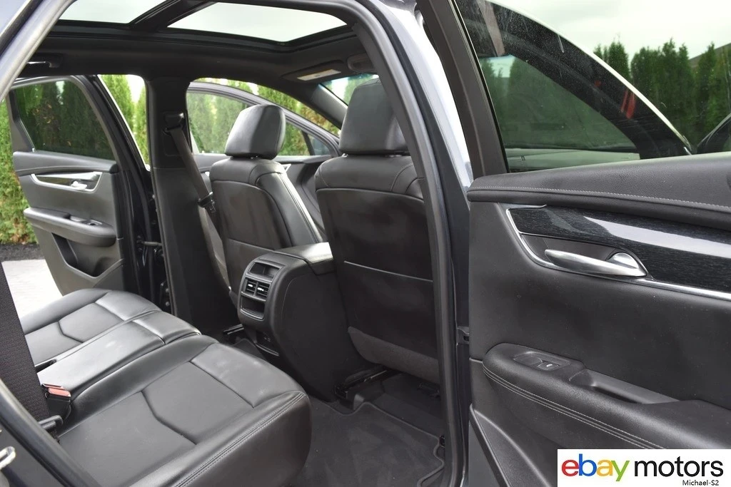2021 Cadillac XT5 - Image 17 of 21