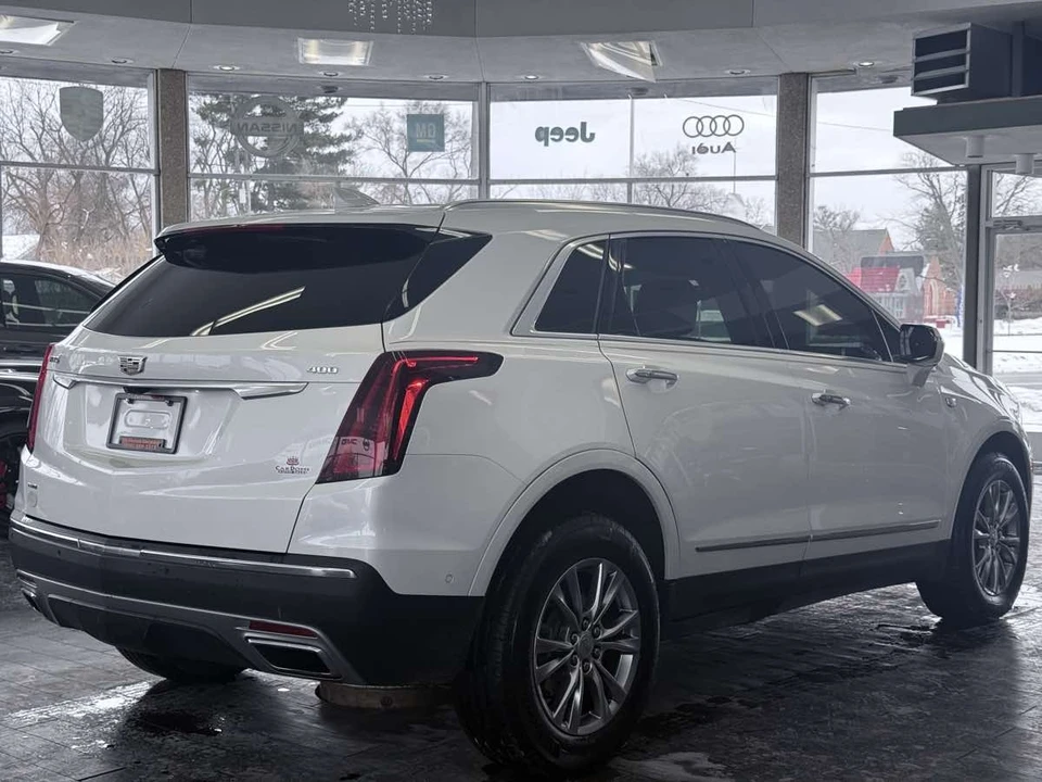 2021 Cadillac XT5 - Image 7 of 12
