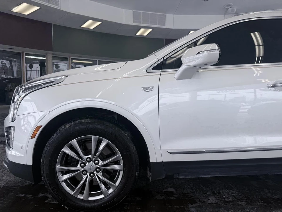 2021 Cadillac XT5 - Image 13 of 21
