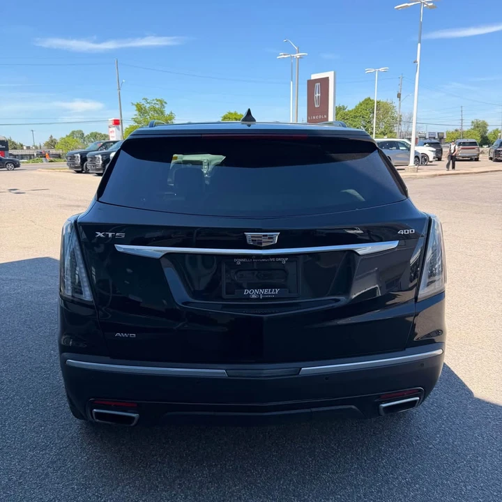 2021 Cadillac XT5 - Image 4 of 16