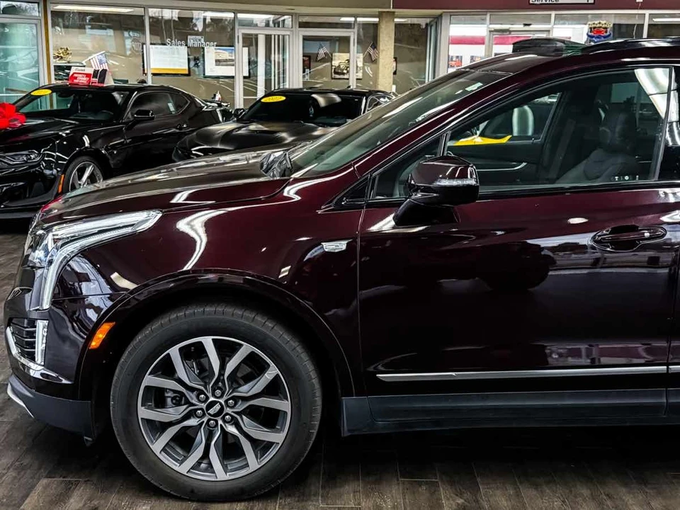 2021 Cadillac XT5 - Image 7 of 21