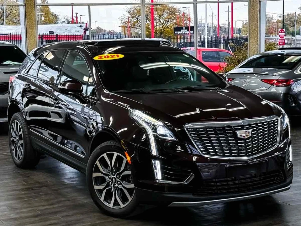 2021 Cadillac XT5 - Image 2 of 21