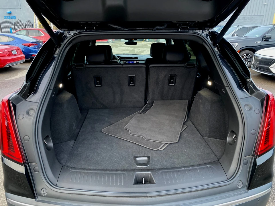 2021 Cadillac XT5 - Image 6 of 19