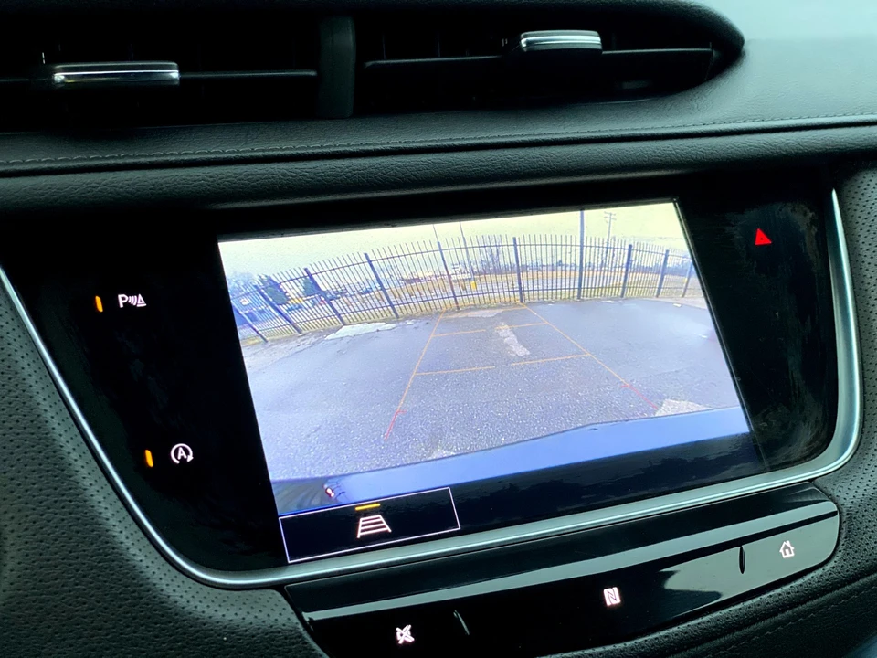 2021 Cadillac XT5 - Image 12 of 19