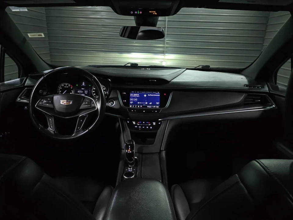 2021 Cadillac XT5 - Image 11 of 12