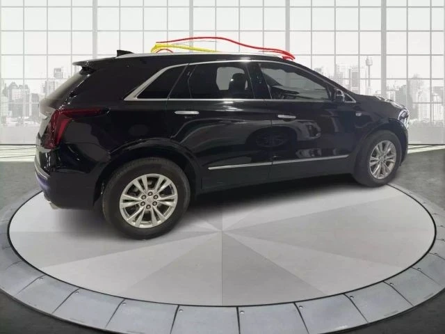 2021 Cadillac XT5 - Image 2 of 21