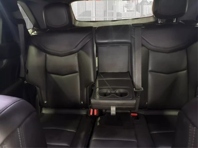 2021 Cadillac XT5 - Image 15 of 21