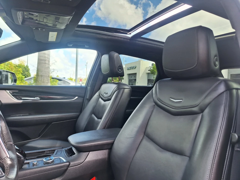 2021 Cadillac XT5 - Image 5 of 9