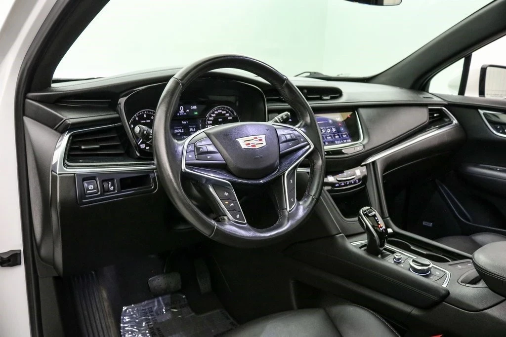 2021 Cadillac XT5 - Image 13 of 21