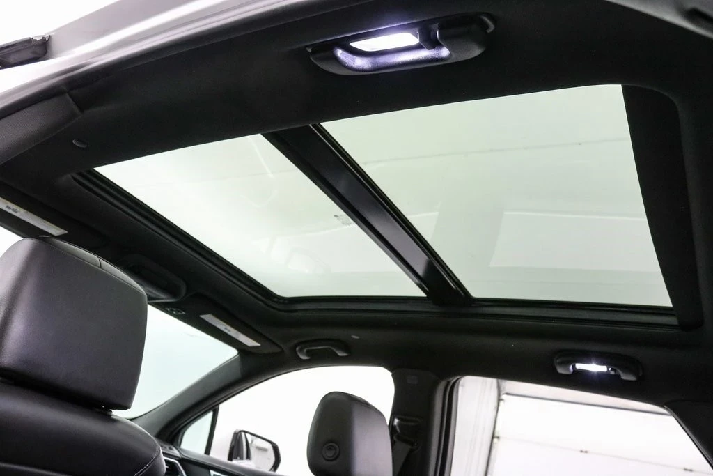 2021 Cadillac XT5 - Image 20 of 21