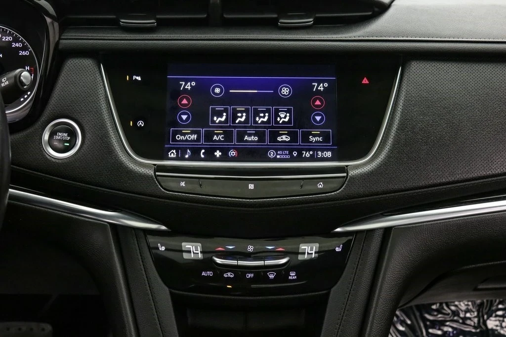 2021 Cadillac XT5 - Image 16 of 21