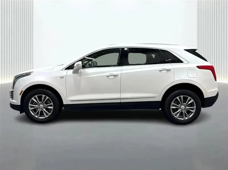 2021 Cadillac XT5 - Image 2 of 12