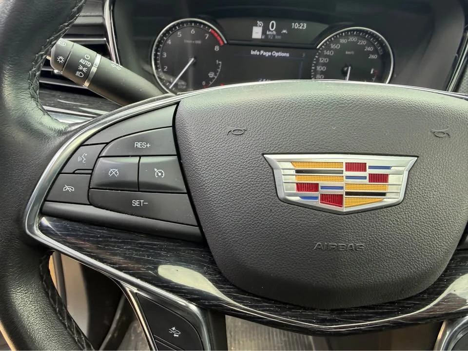 2021 Cadillac XT5 - Image 16 of 20